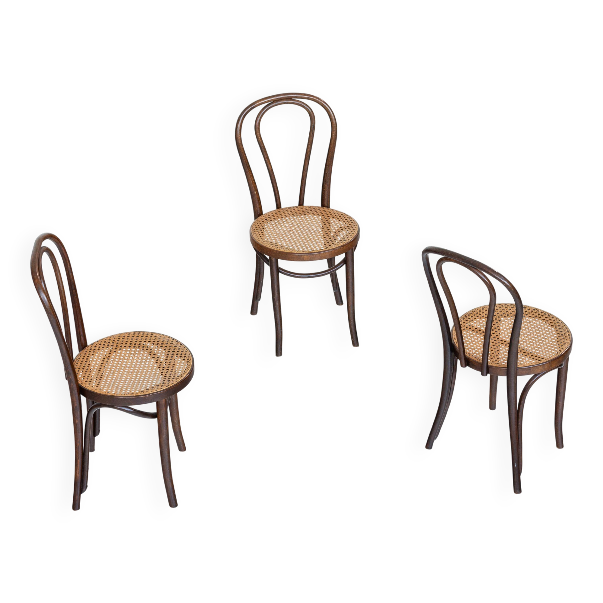 Ensemble de trois chaises « Chaplin » par Thonet