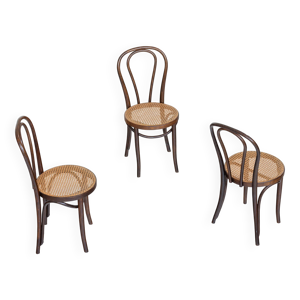 Ensemble de trois chaises