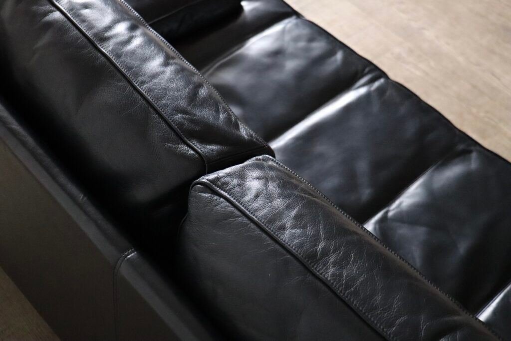 Milano 210 two seater sofa by De Pas, D’Urbino and Lomazzi for Zanotta, Italy 1980s