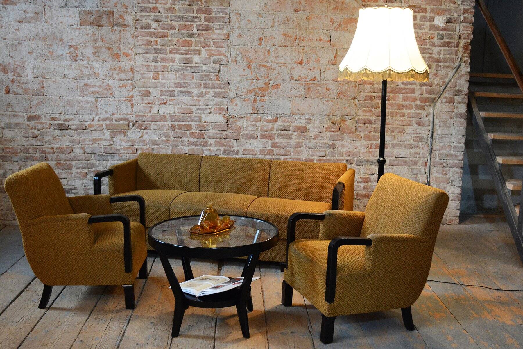 Czech Art Deco Sofas and Lounge Chairs in Beech and Oak attributed to Jindrich Halabala for Up Závody, 1930s, Set of 3