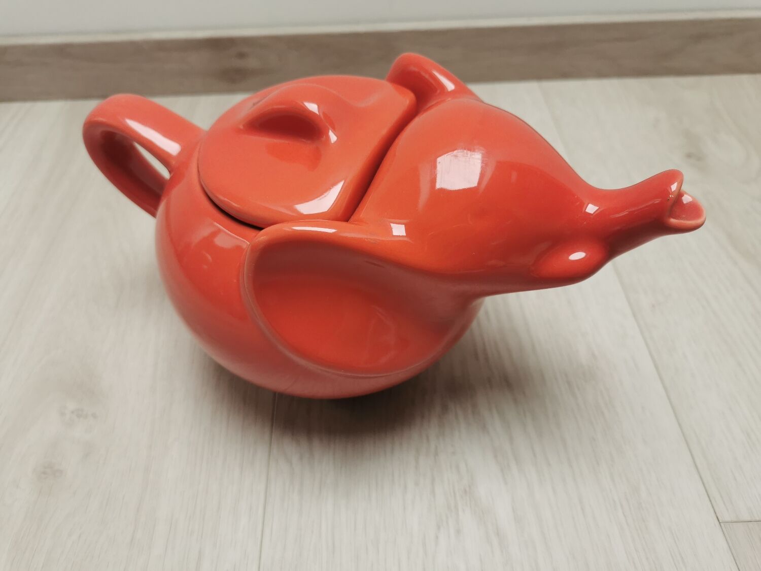 Vintage teapot "l'elephant"