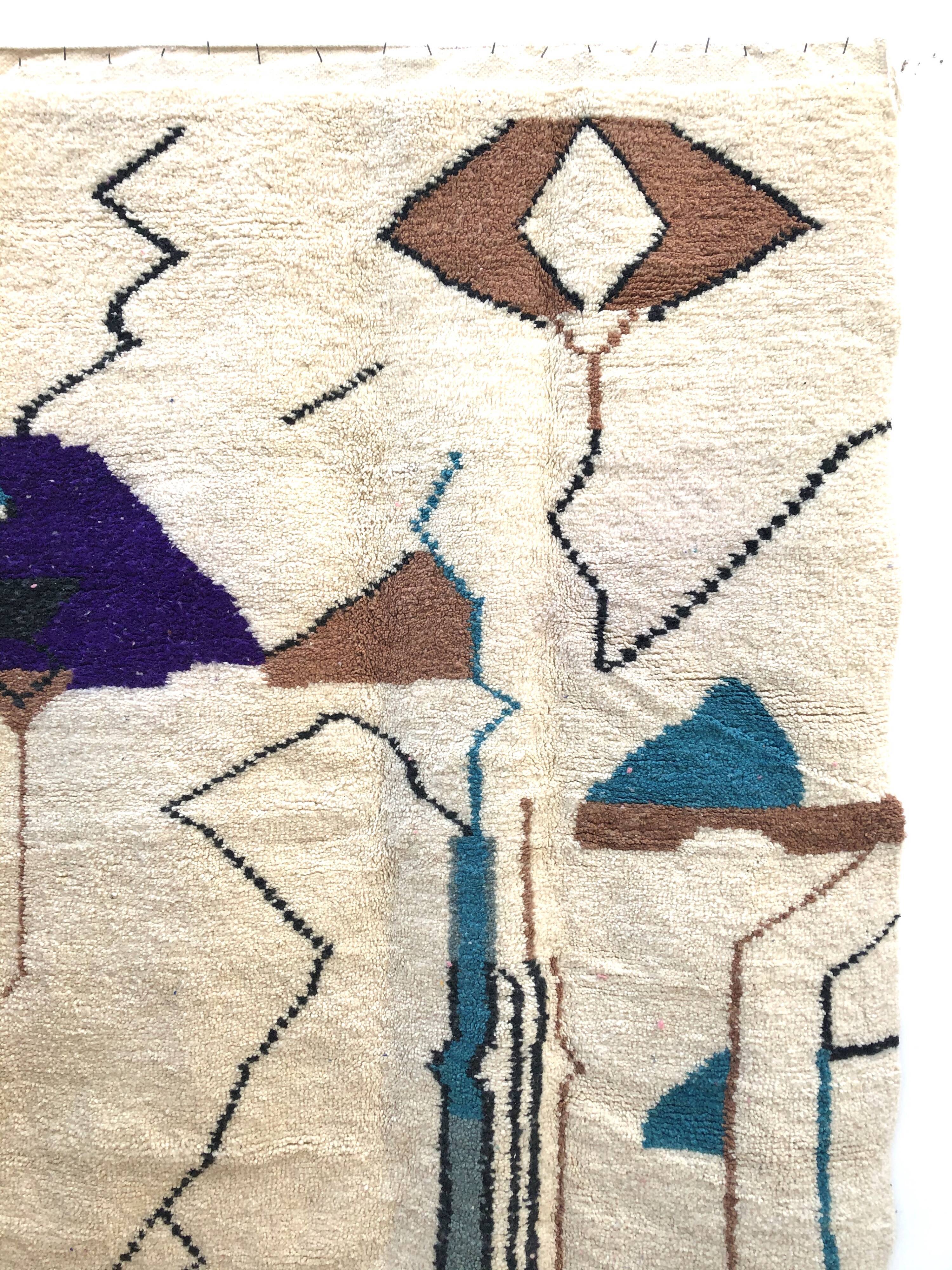 Moroccan Berber carpet Beni Ouarain with colorful patterns 2.32x1,66m