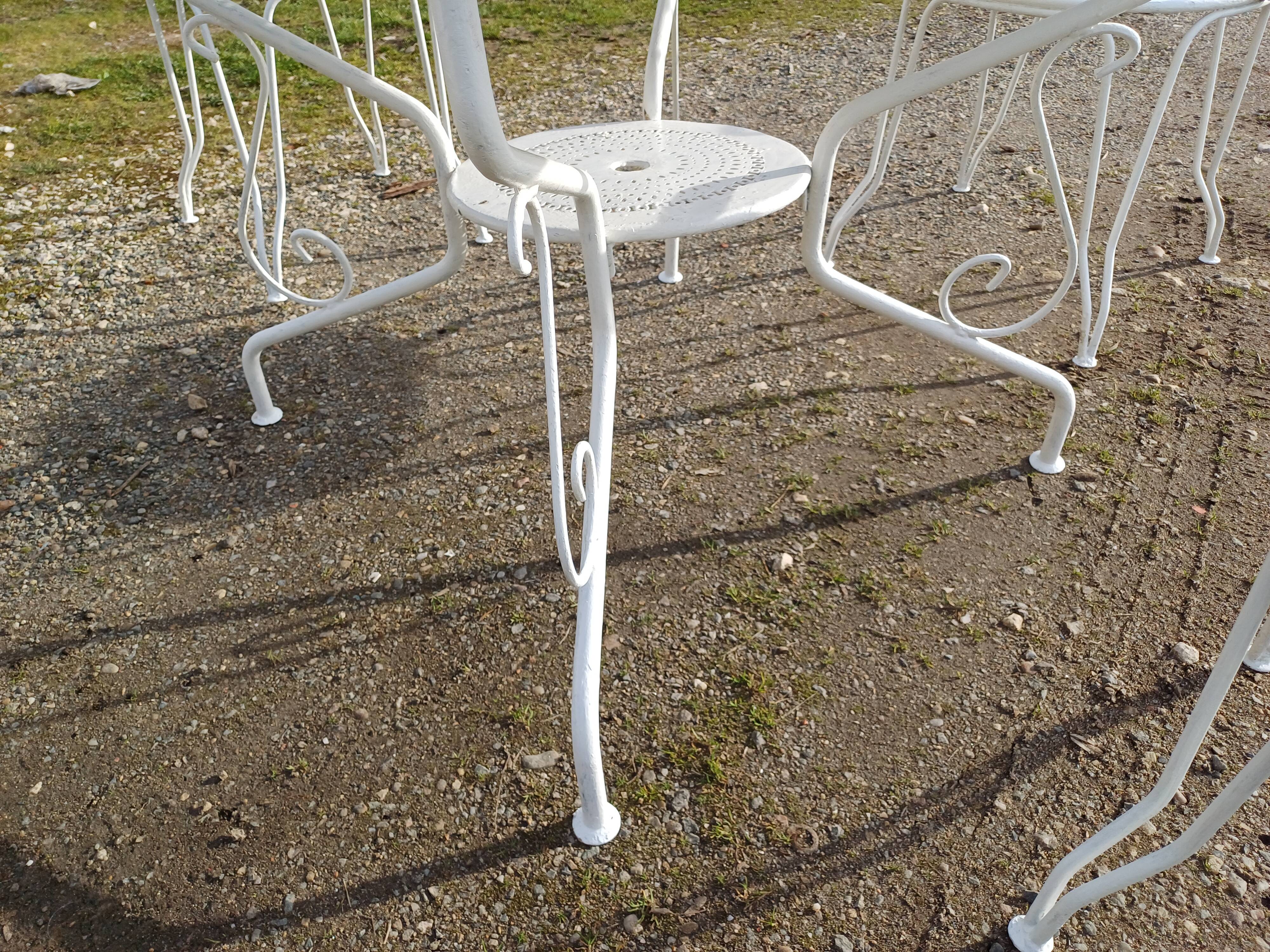 1900 wrought iron garden furniture