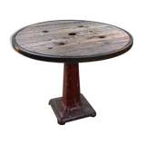 Table touret and industrial foot