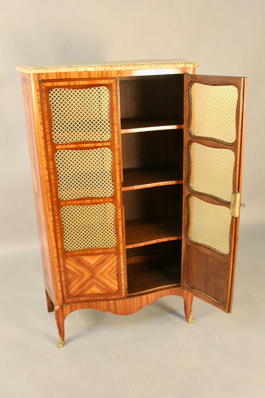 Showcase library mesh marquetée louis xv