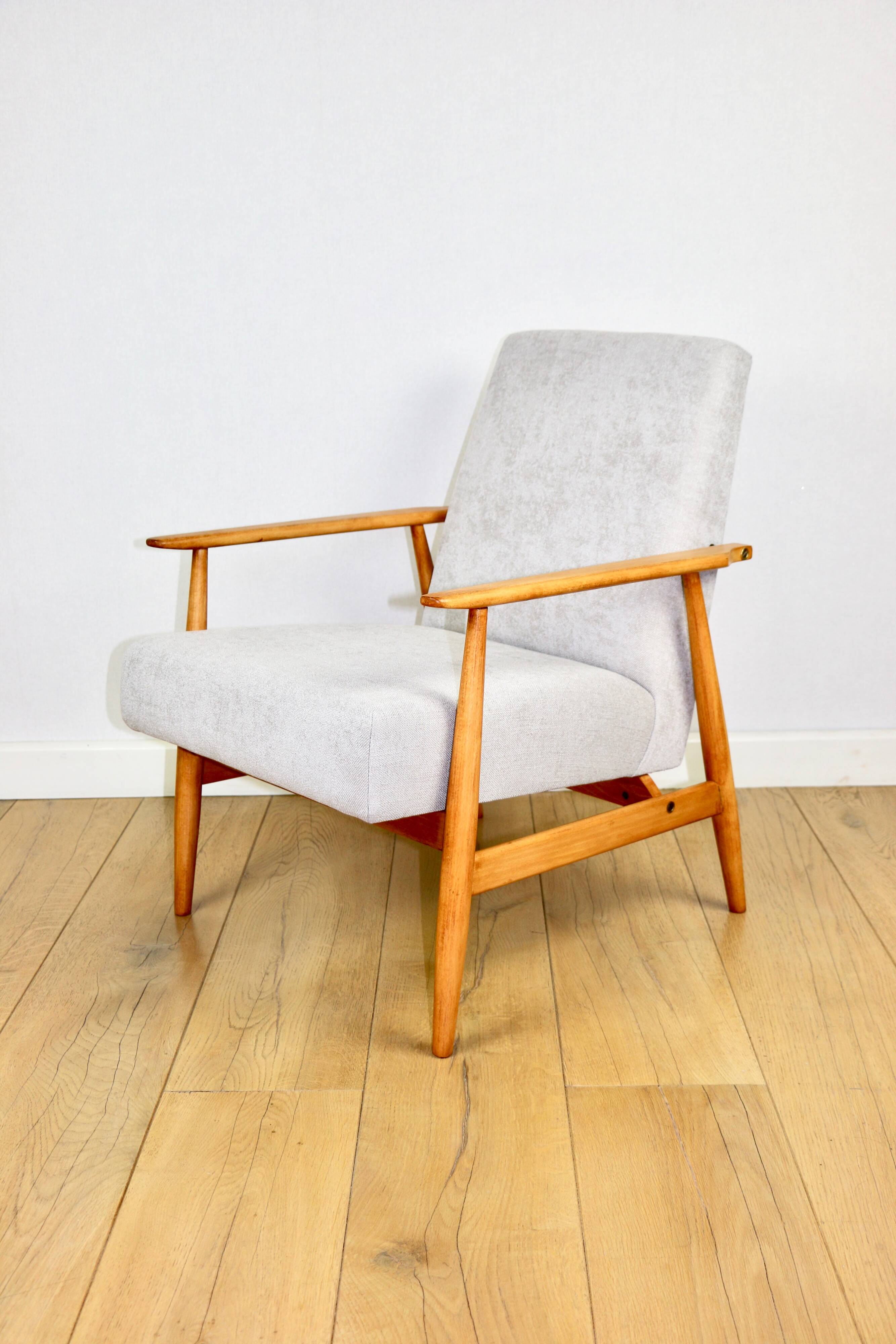 Armchair 'Lis', 1970s, beige light wood, design by Henryk Lis
