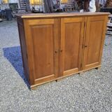 Old oak craft cabinet with 3 doors + drawers inside