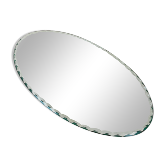 Miroir plateau ovale ciselé 29x16cm