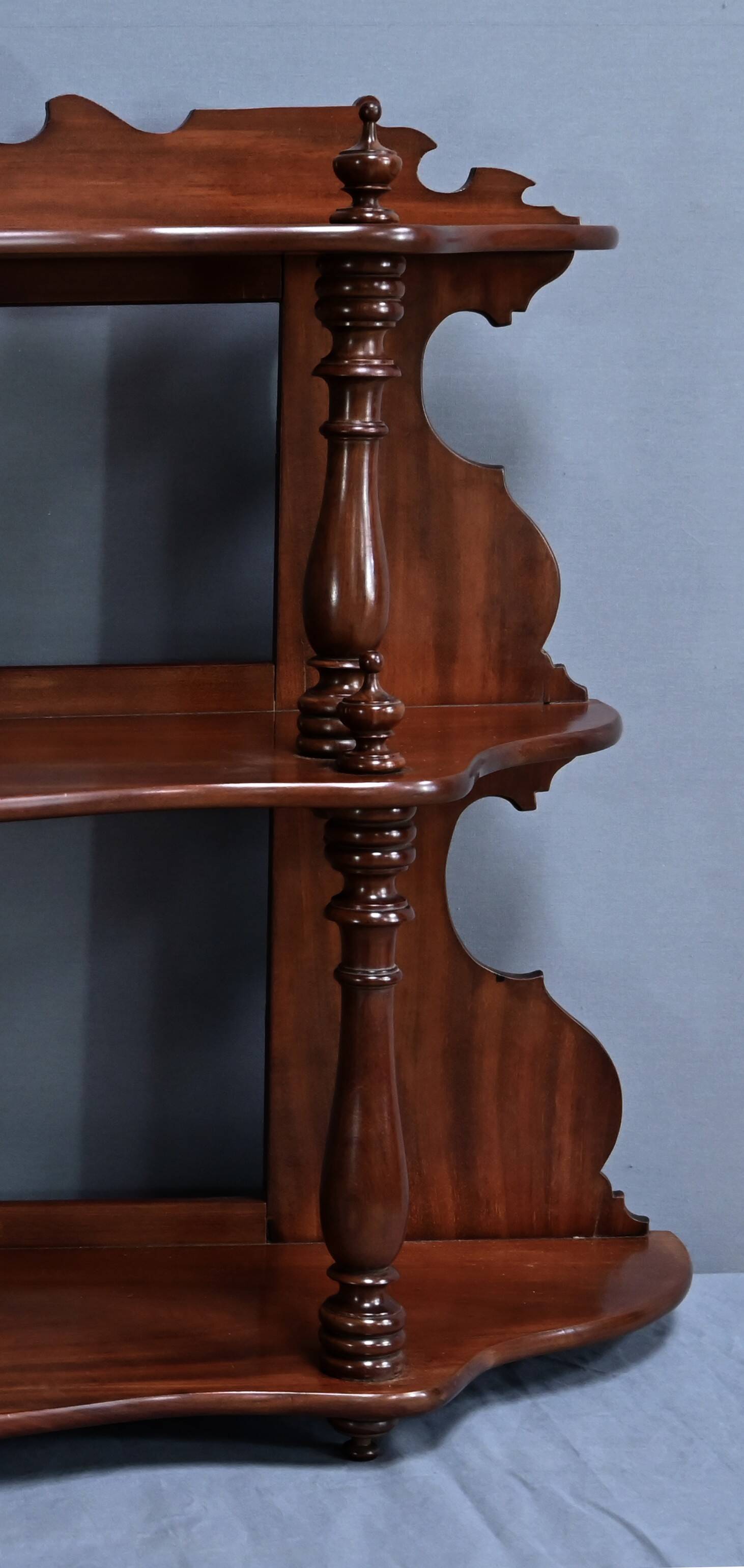 Mahogany Wall Shelf, Louis-Philippe Period – Mid-19th Century