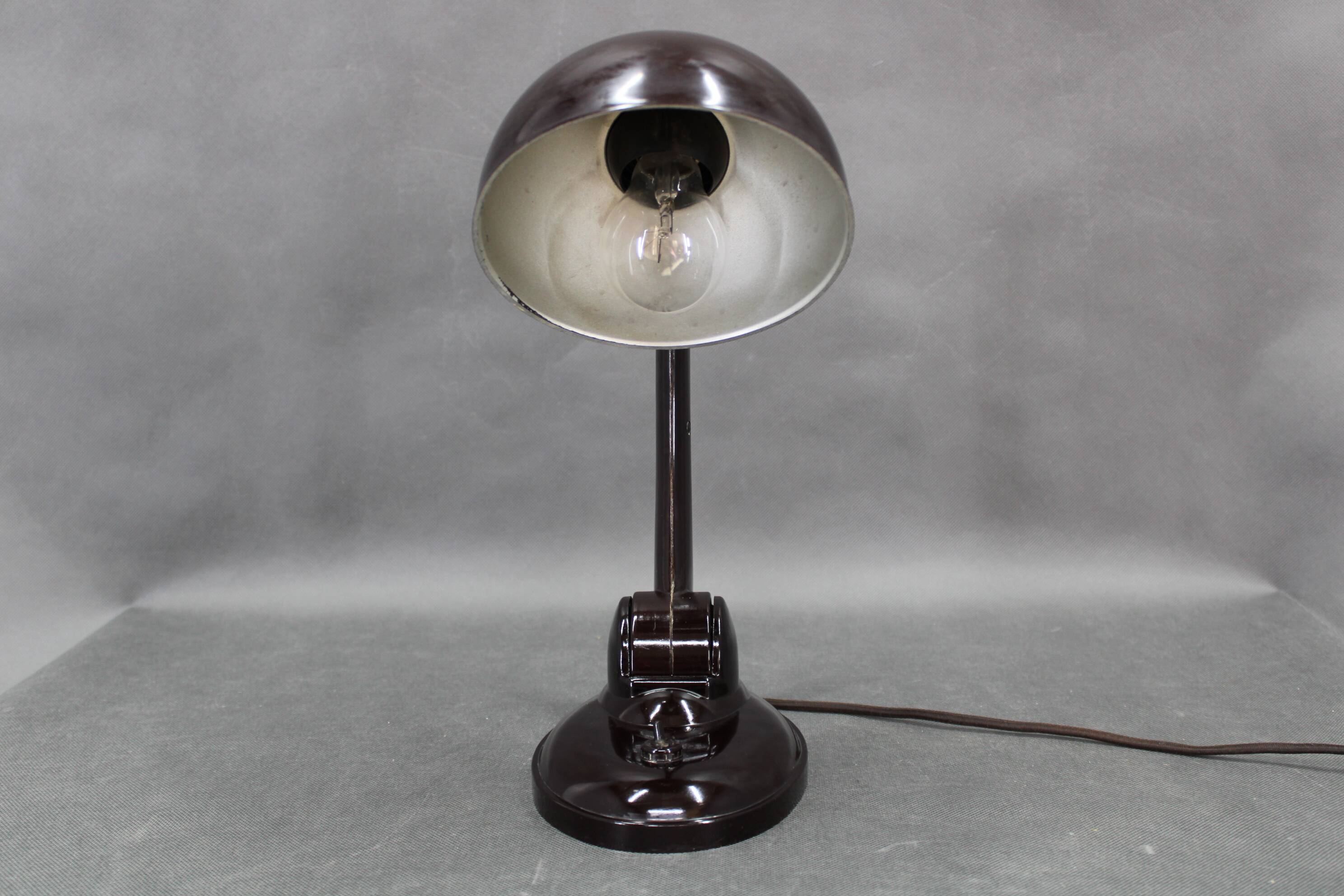 Bauhaus Bakelite Table Lamp by Electrosvit, Model 11126, 1930s