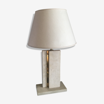 Lampe de table en travertin et laiton