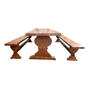 table de monastère et