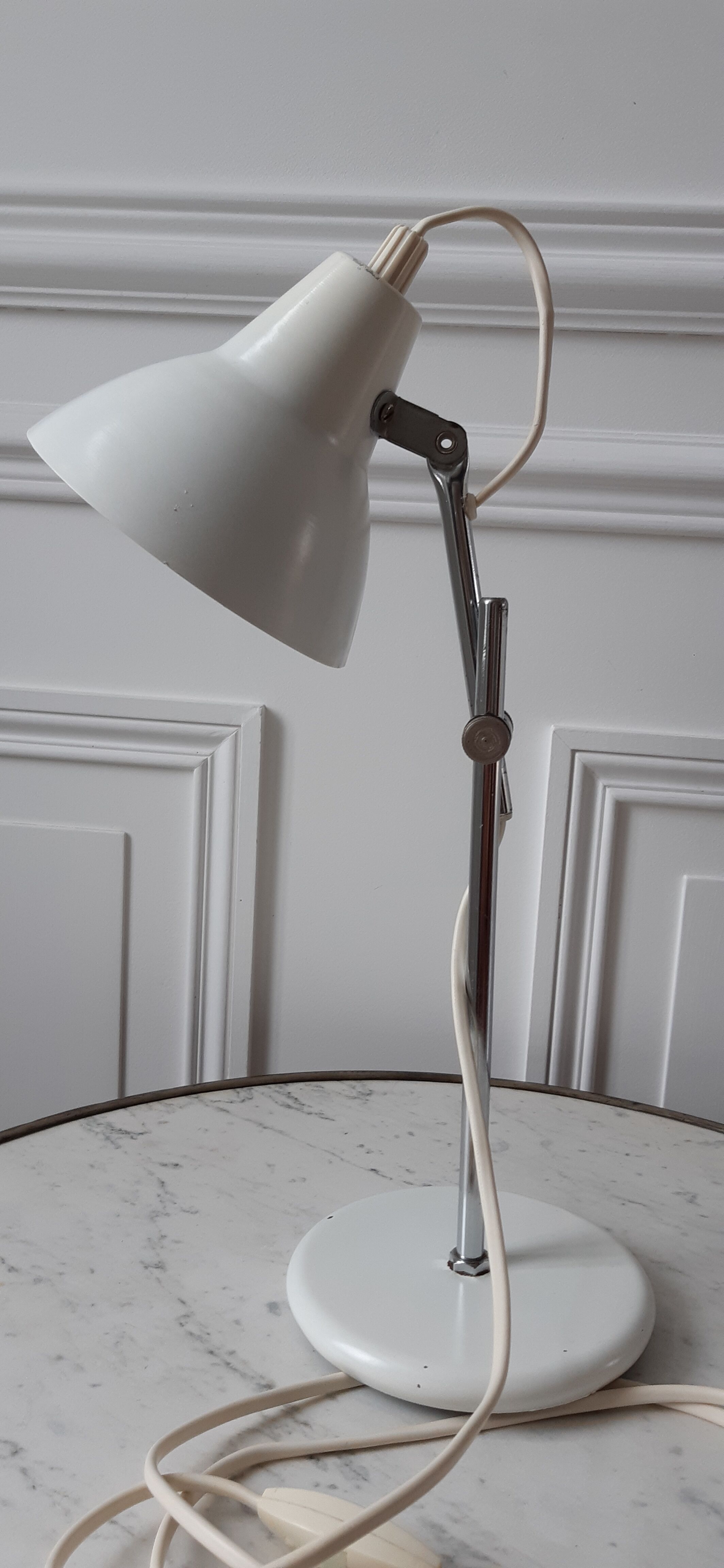 White articulated lamp 70s