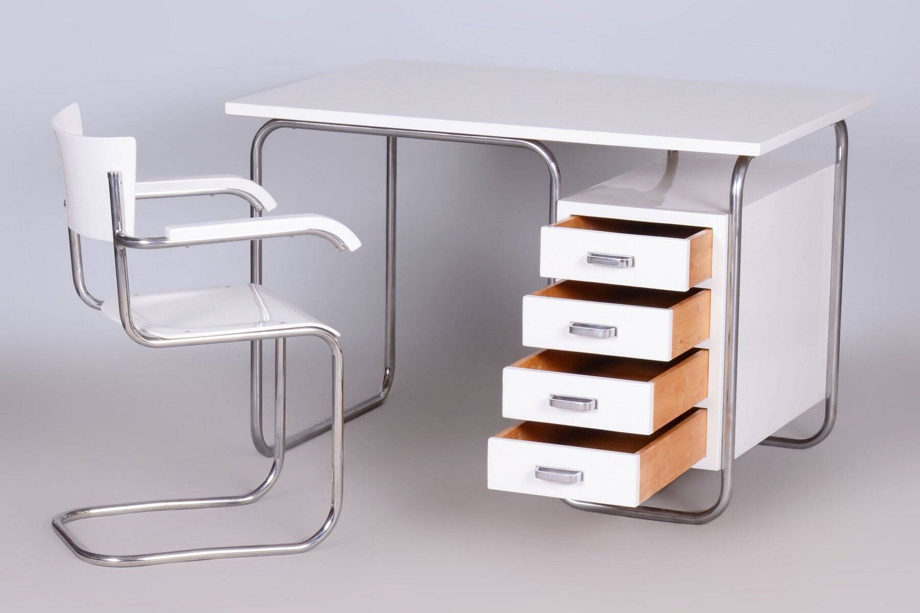 Czech Bauhaus Writing Desk with Chair in Chrome and Lacquered Wood, 1930s, Set of 2