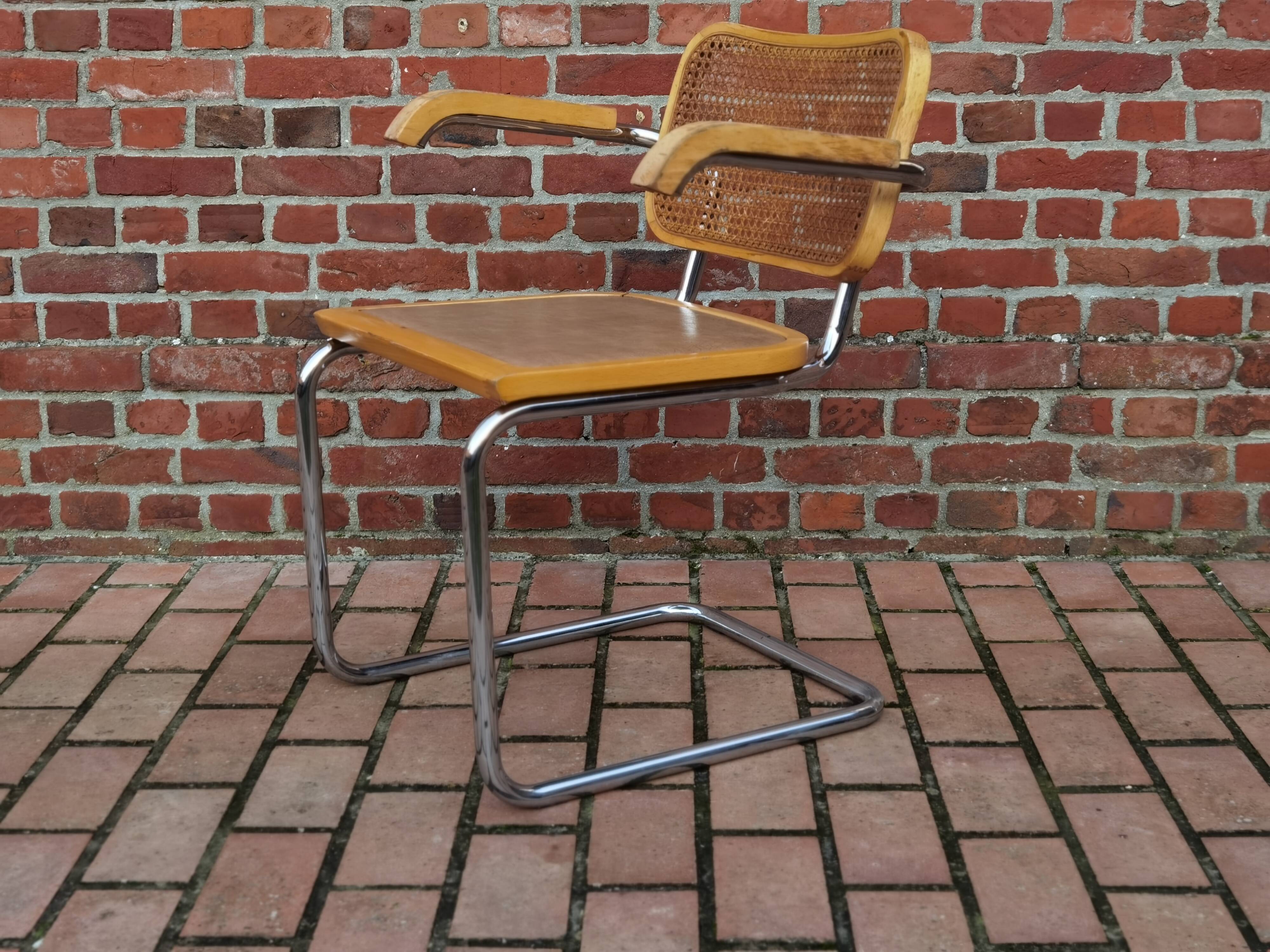 Chair B64 Marcel Breuer