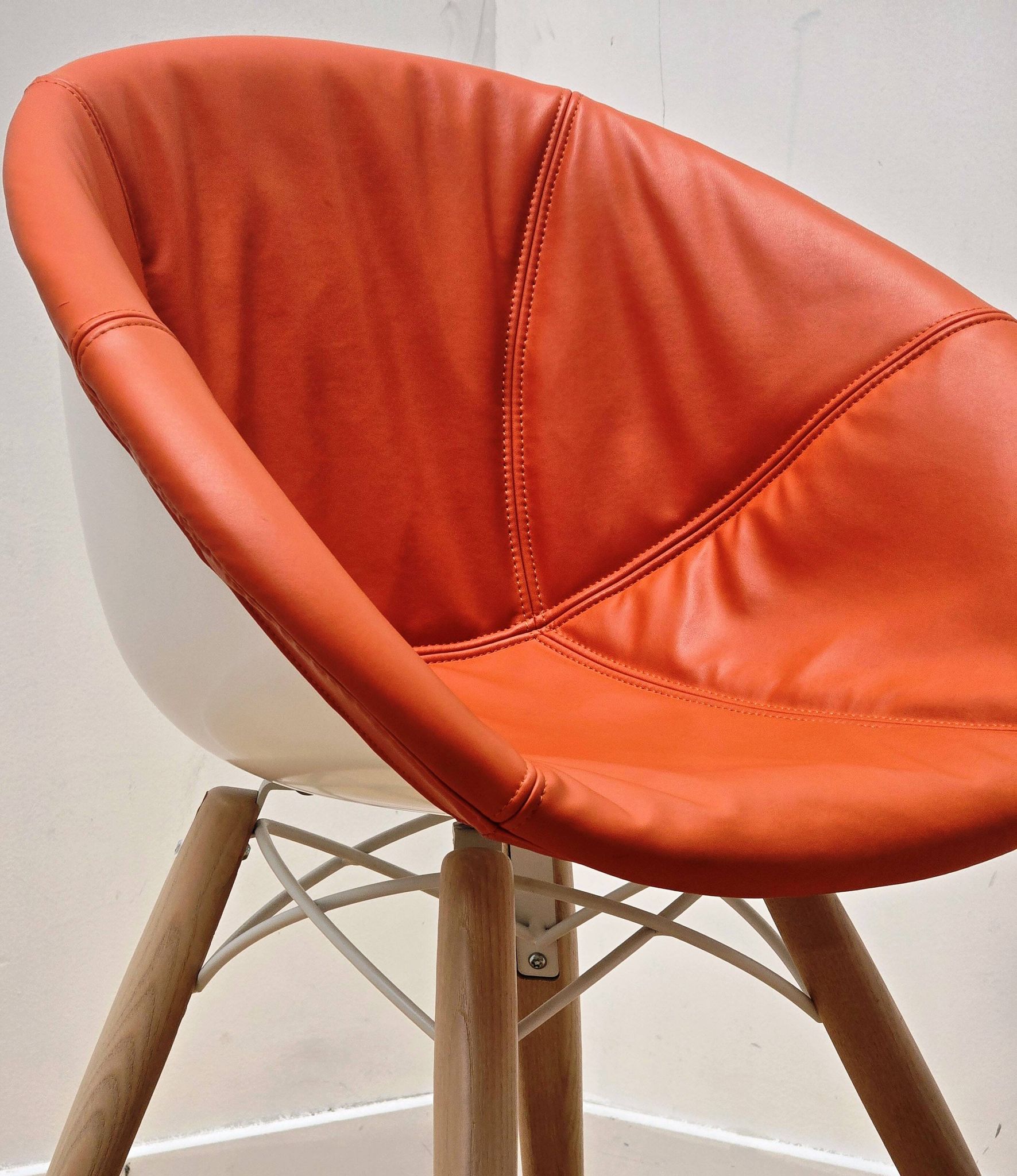 Gliss Wood 904 armchair, Pedrali
