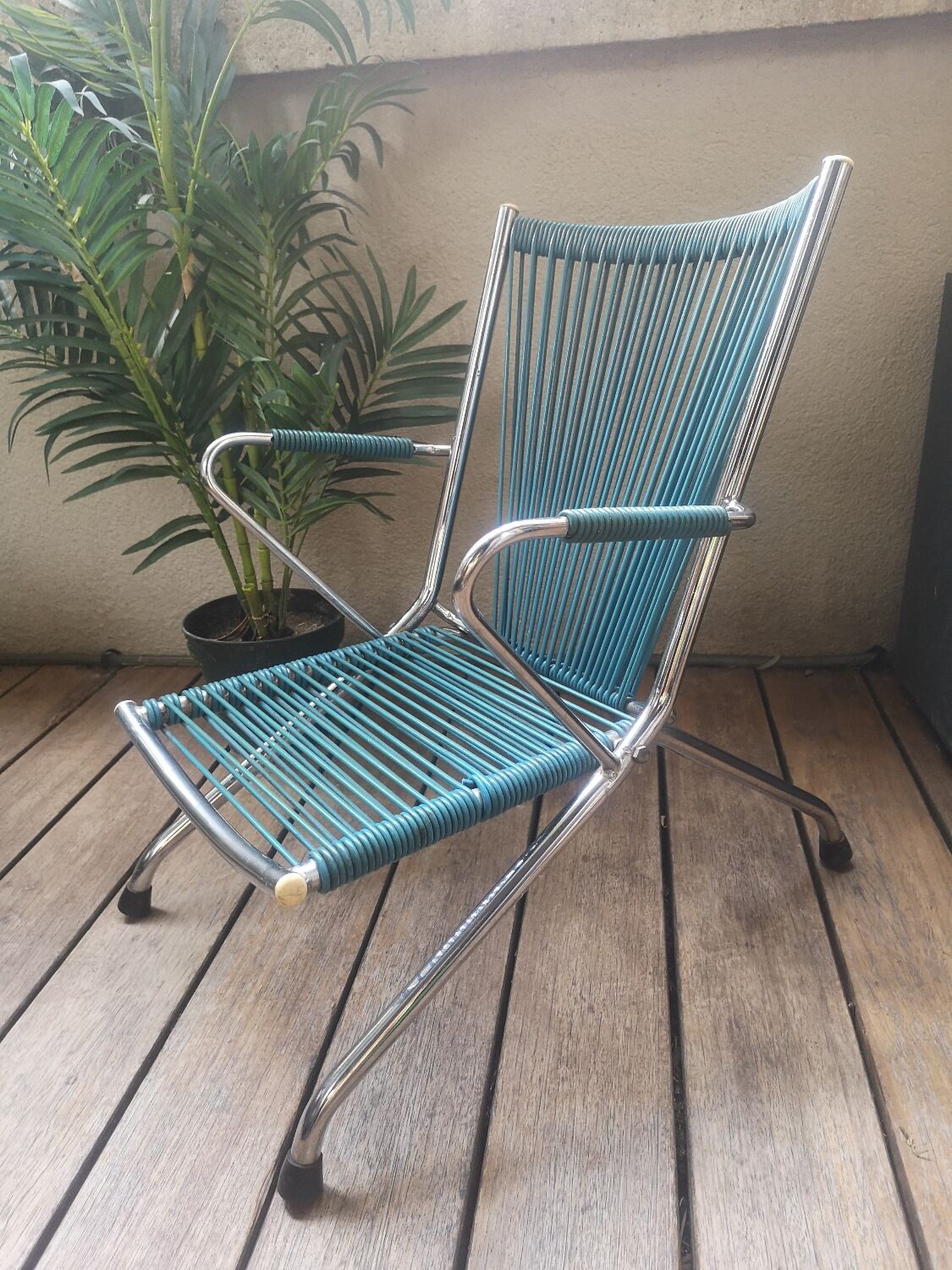 Chair armchair foldable child vintage 60's "scoubidou" blue