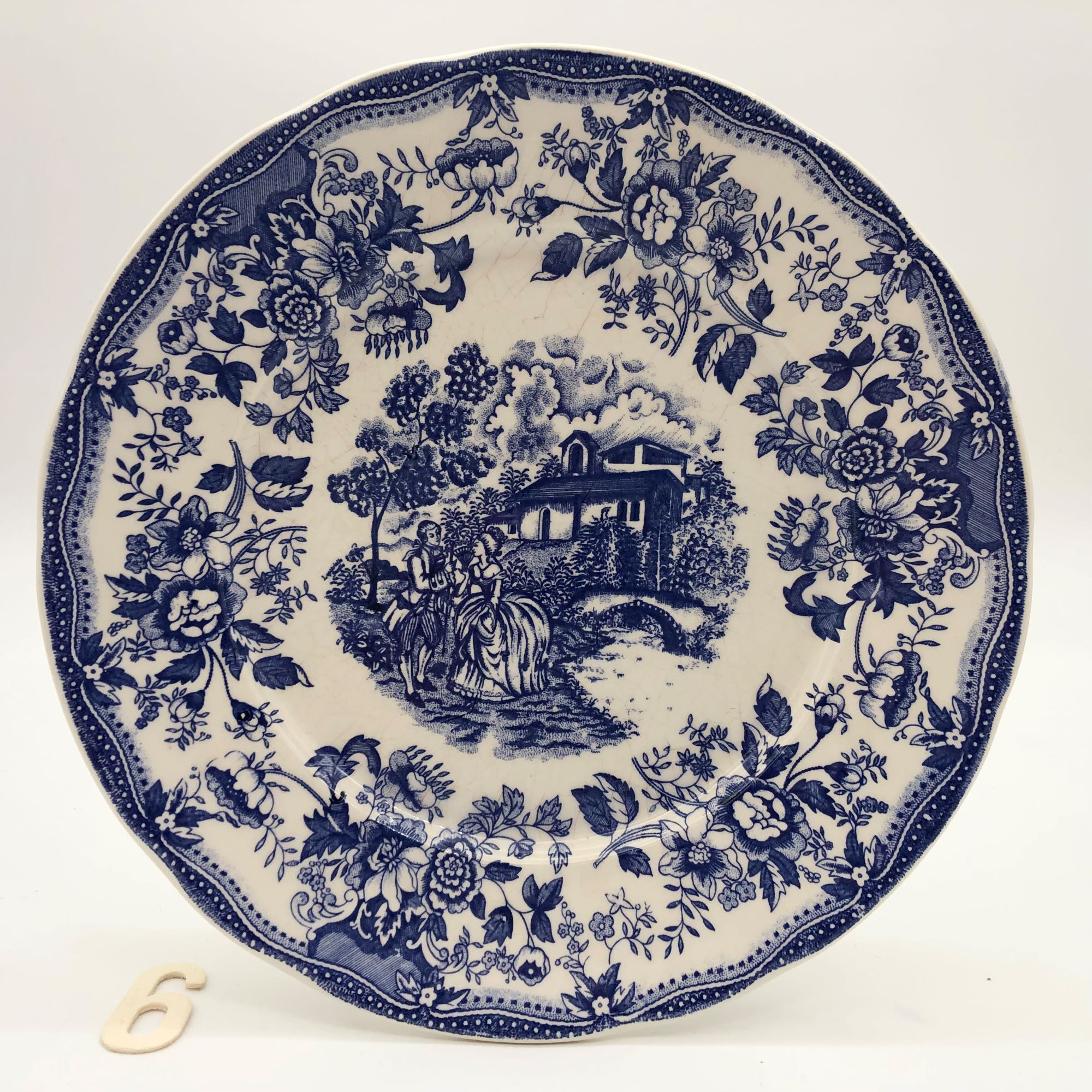 6 Flat blue blue plates "Flowers"