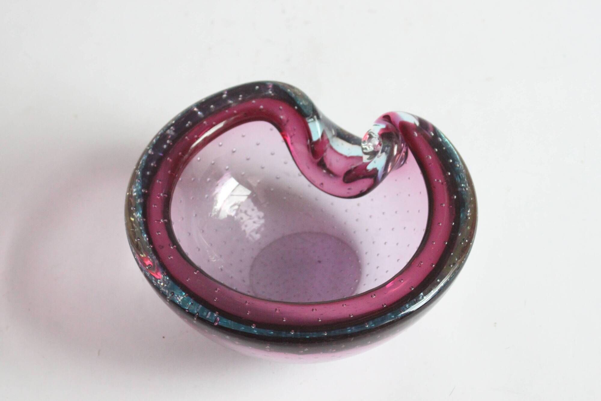 Murano glass purple bullicante trinket bowl, 1960s