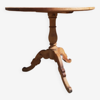 Cherrywood pedestal table