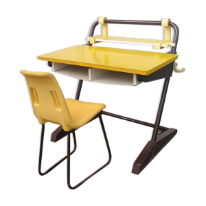 bureau d'écolier et