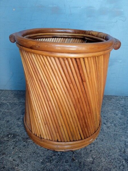Pot cover in rattan period 1970