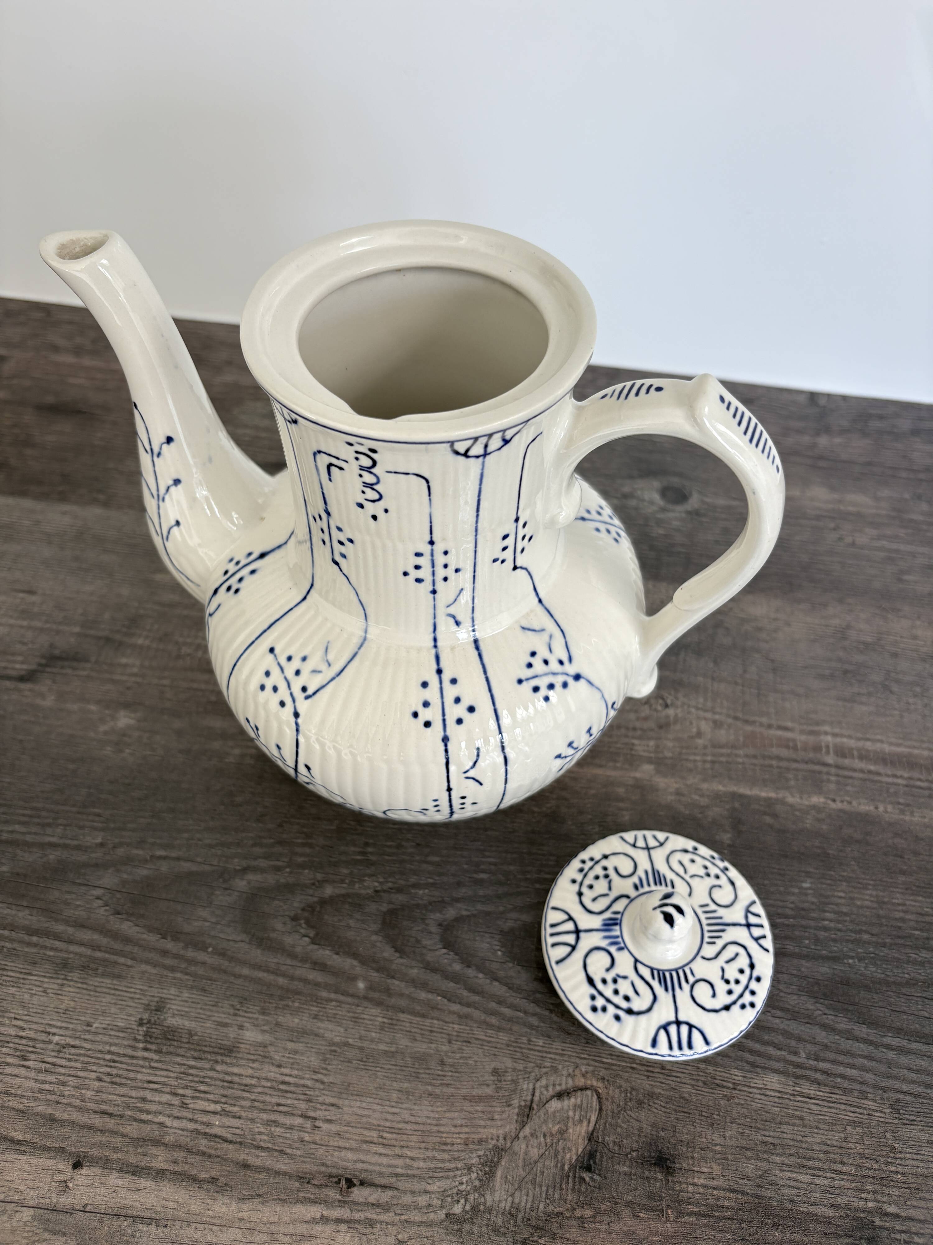 Vintage Boch "Copenhagen" coffee pot