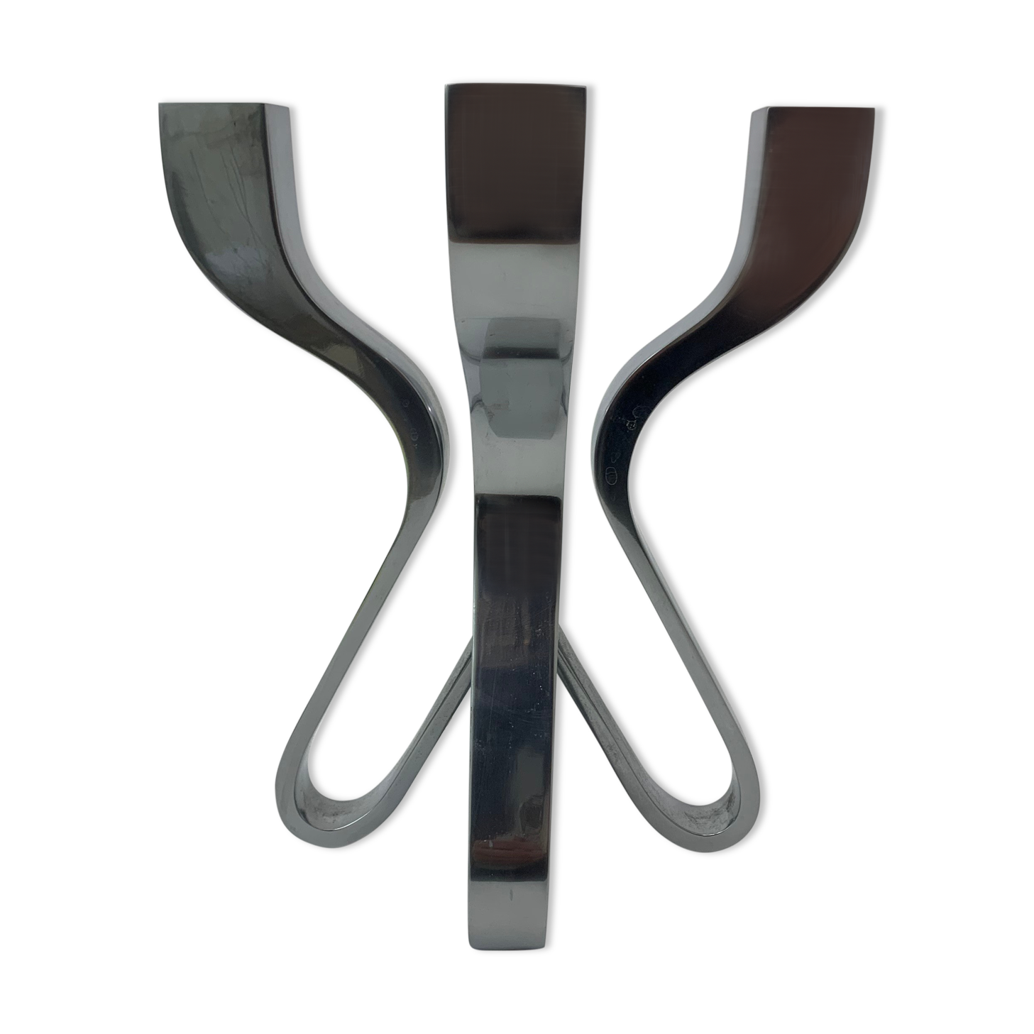 A chromed metal candle-holder "Chorus", design Karim Rashid, executed by Umbra / USA 2002