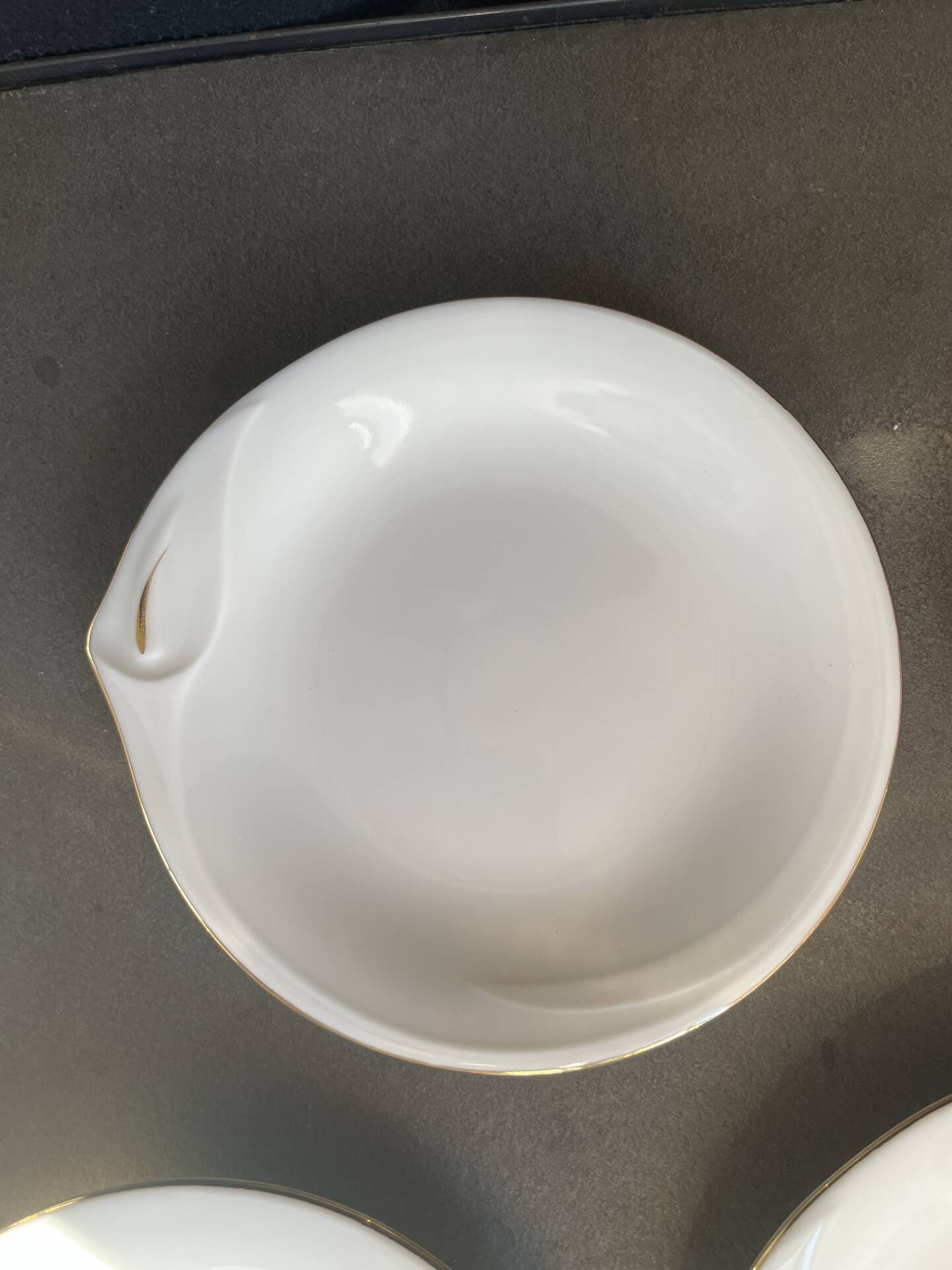 Japanese dessert plates chikichi richfield and new. . .
