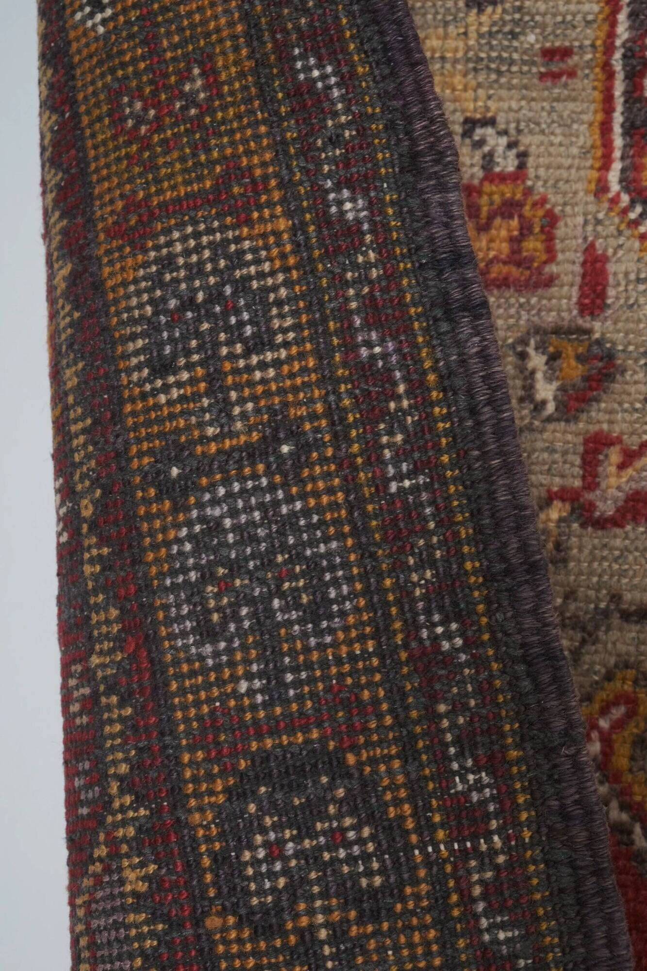 Vintage Turkish rug handmade 92x133 cm