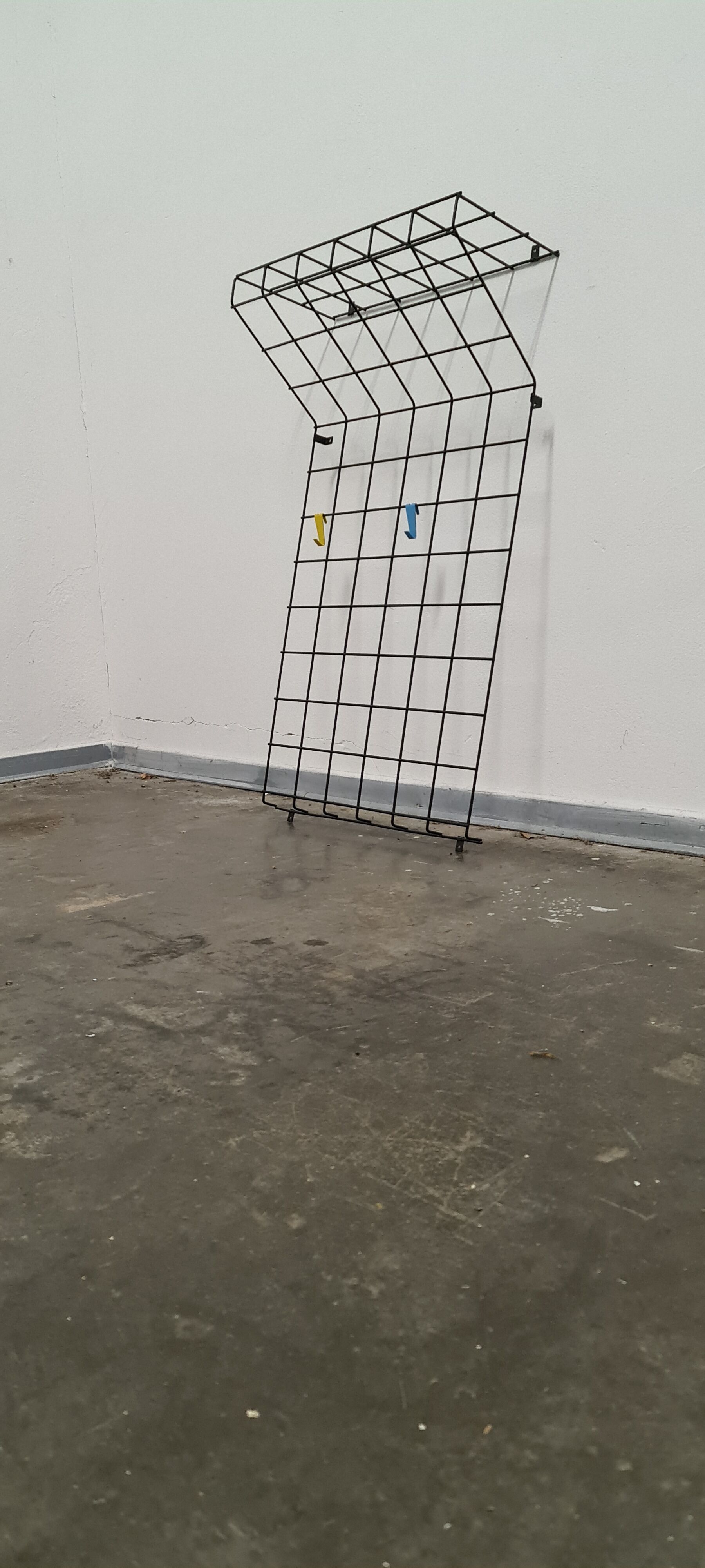 Vintage metal coat and hat rack