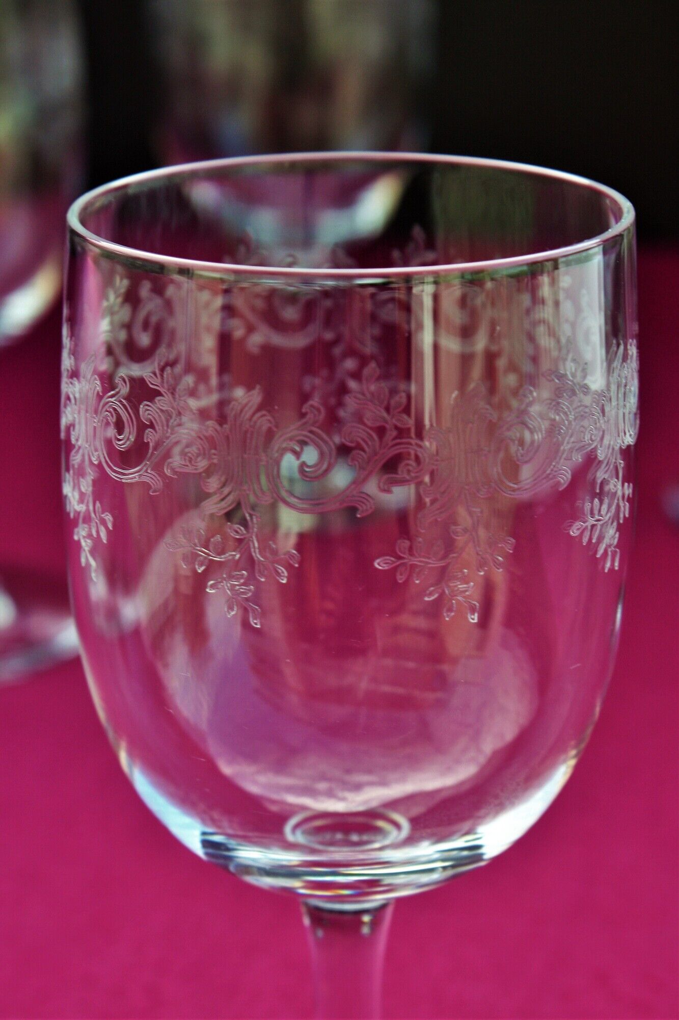 Série de 6 verres à eau en cristal de Baccarat modèle Sévigné