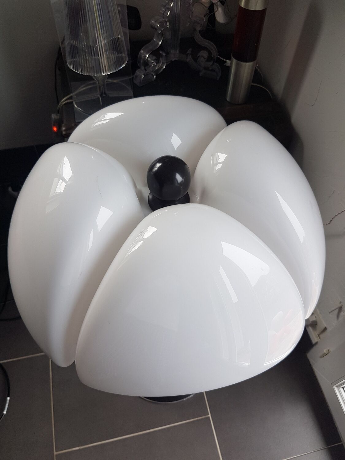 Lampe Pipistrello de Gae Aulenti pour la maison martinelli luce