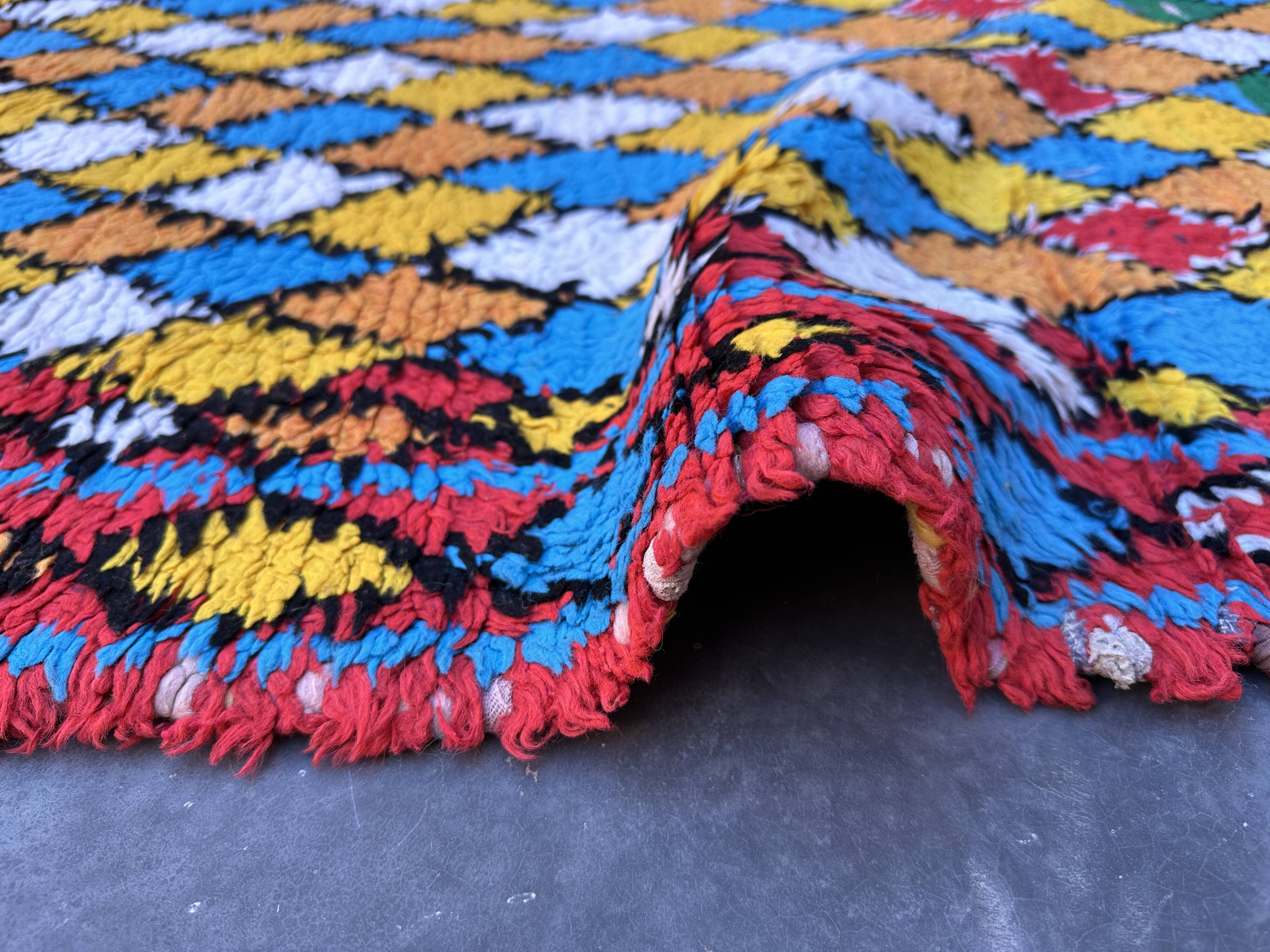 Tapis Marocain Boucherouite coloré - 107 x 191 cm
