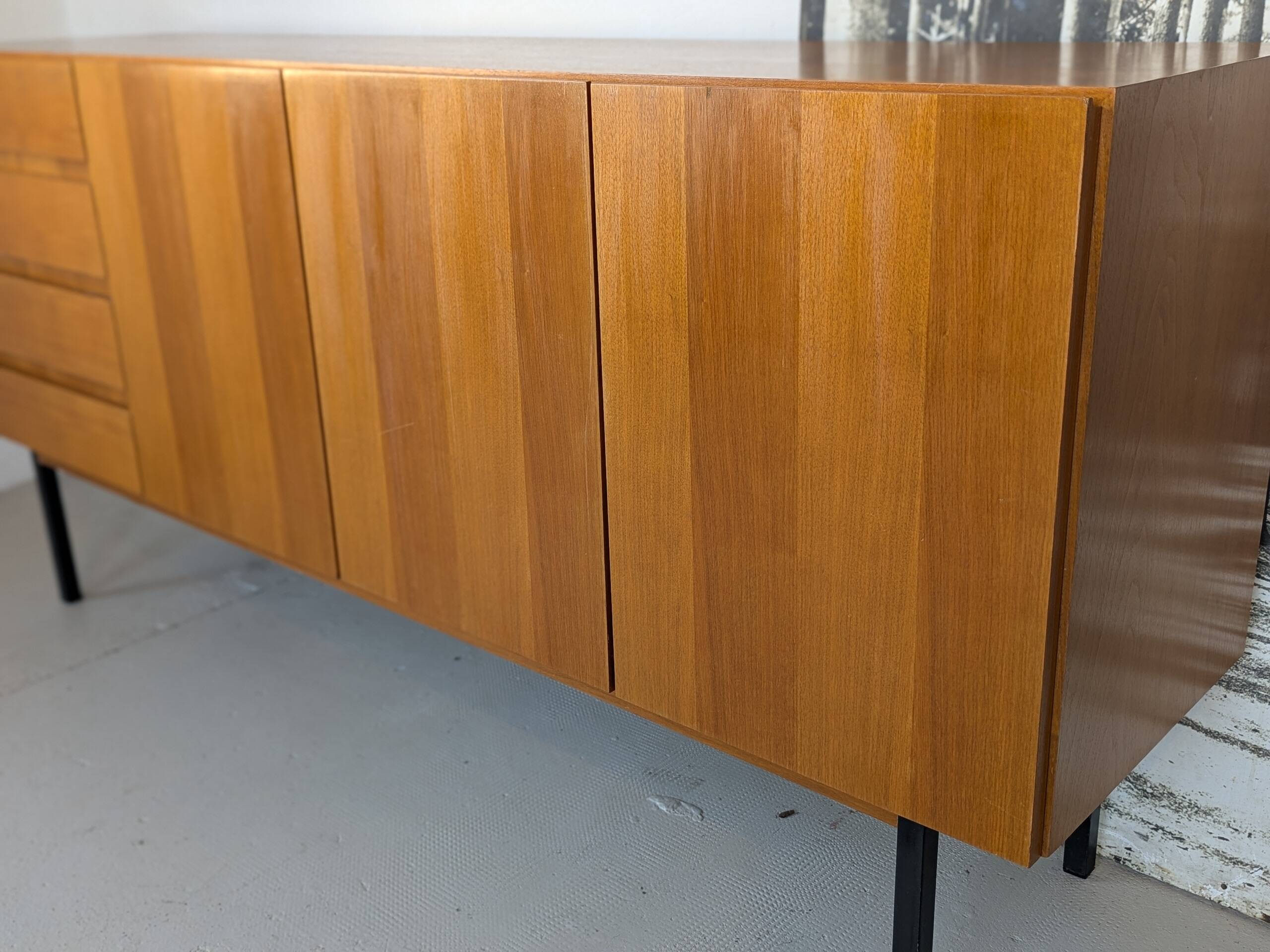 Enfilade noyer, style scandinave, années 70