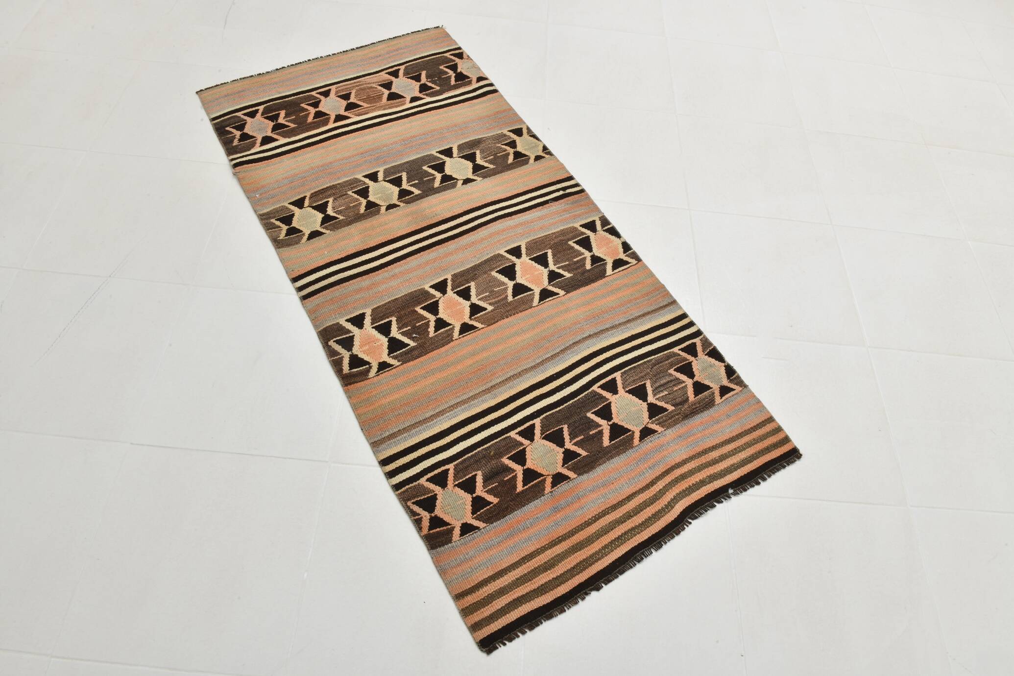 2x5 Salmon Brown Geometric Kilim Rug, 80x170Cm