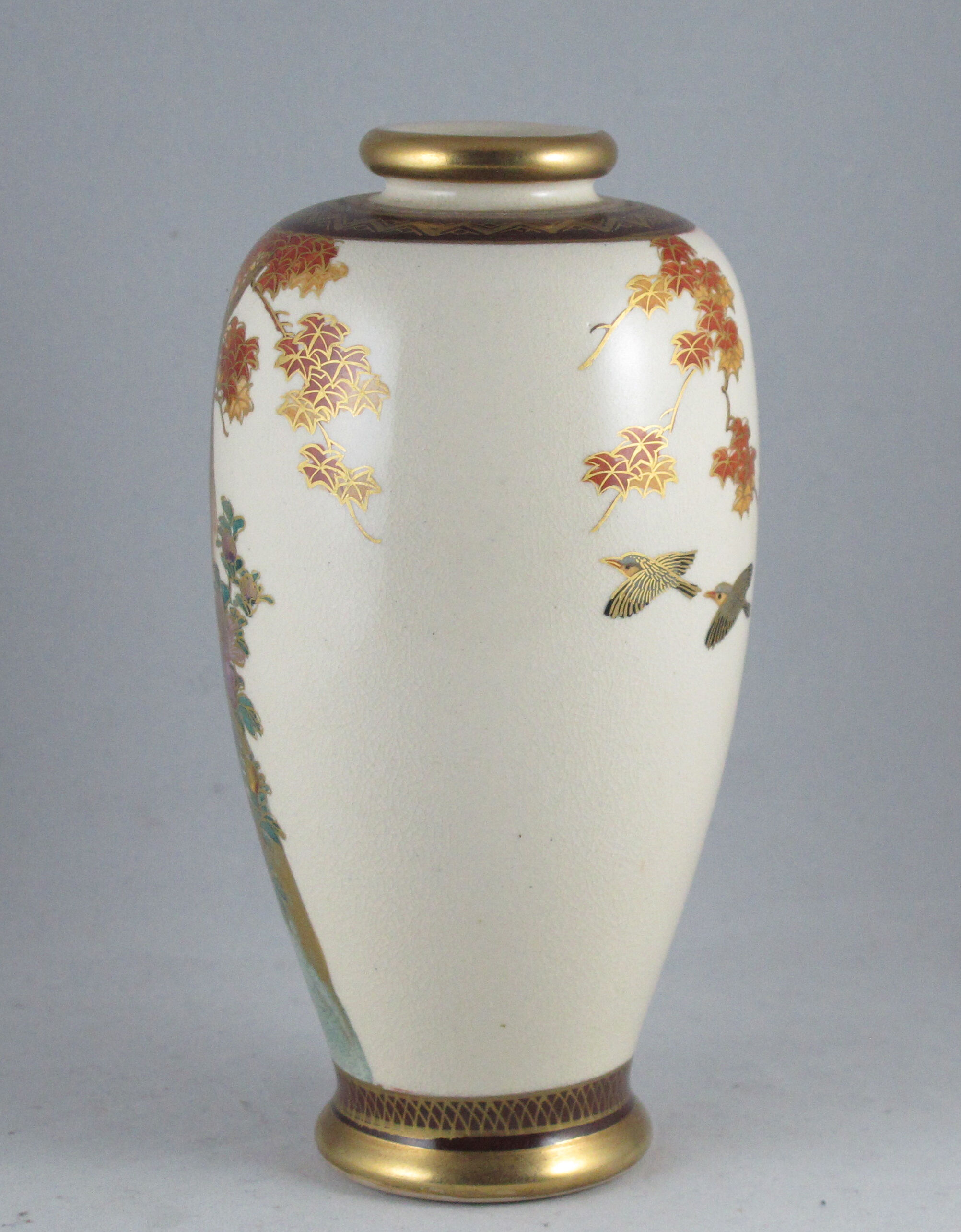 Japanese vase in Satsuma porcelain
