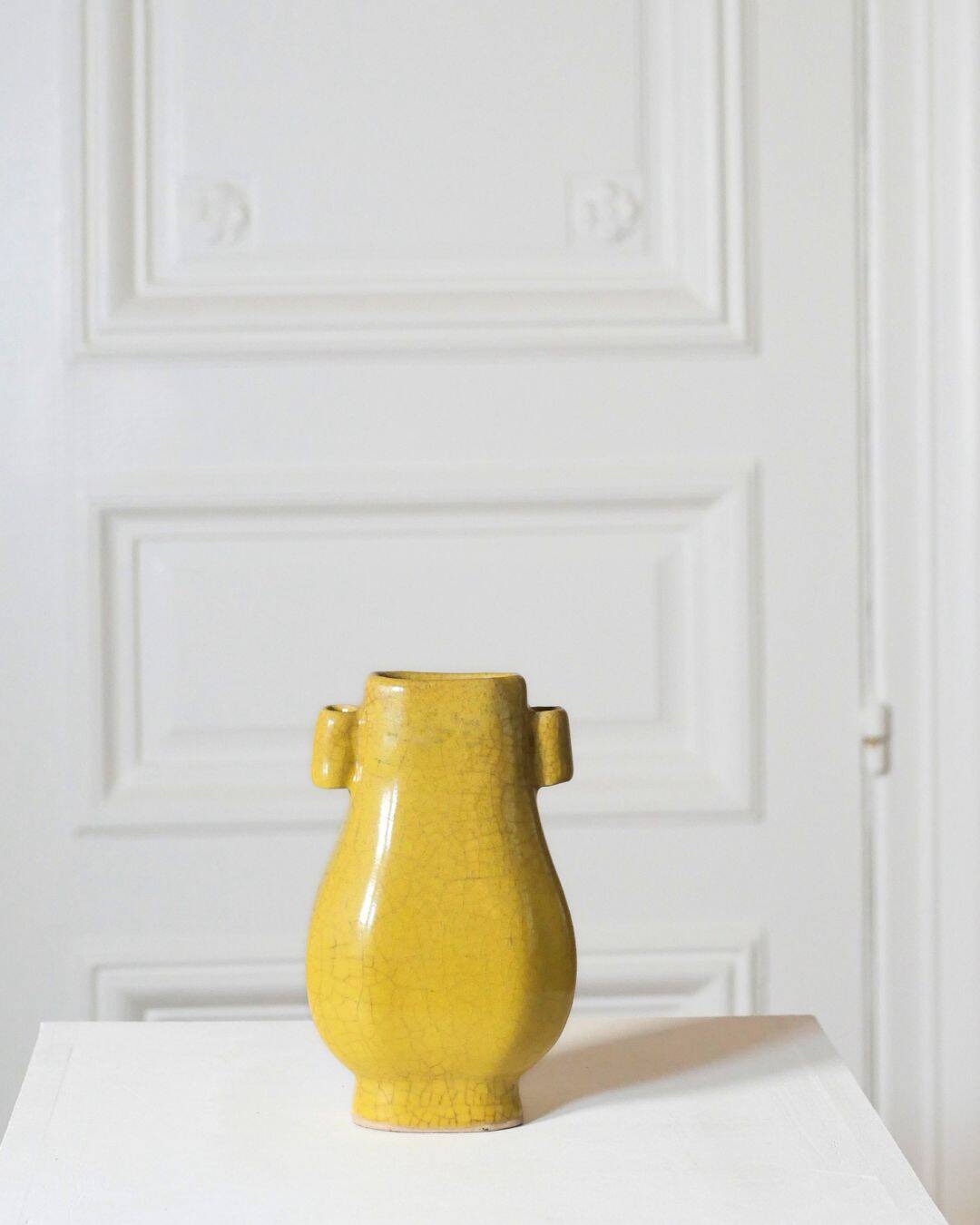 Hu vase from China, 19th or 20th century