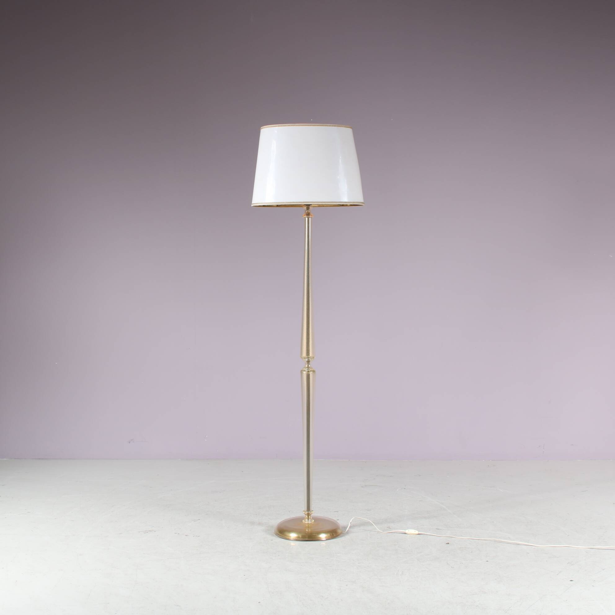 1940s Murano glass floor lamp from Italy