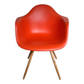 Vitra chairs by Charles Ray Eames model DAW