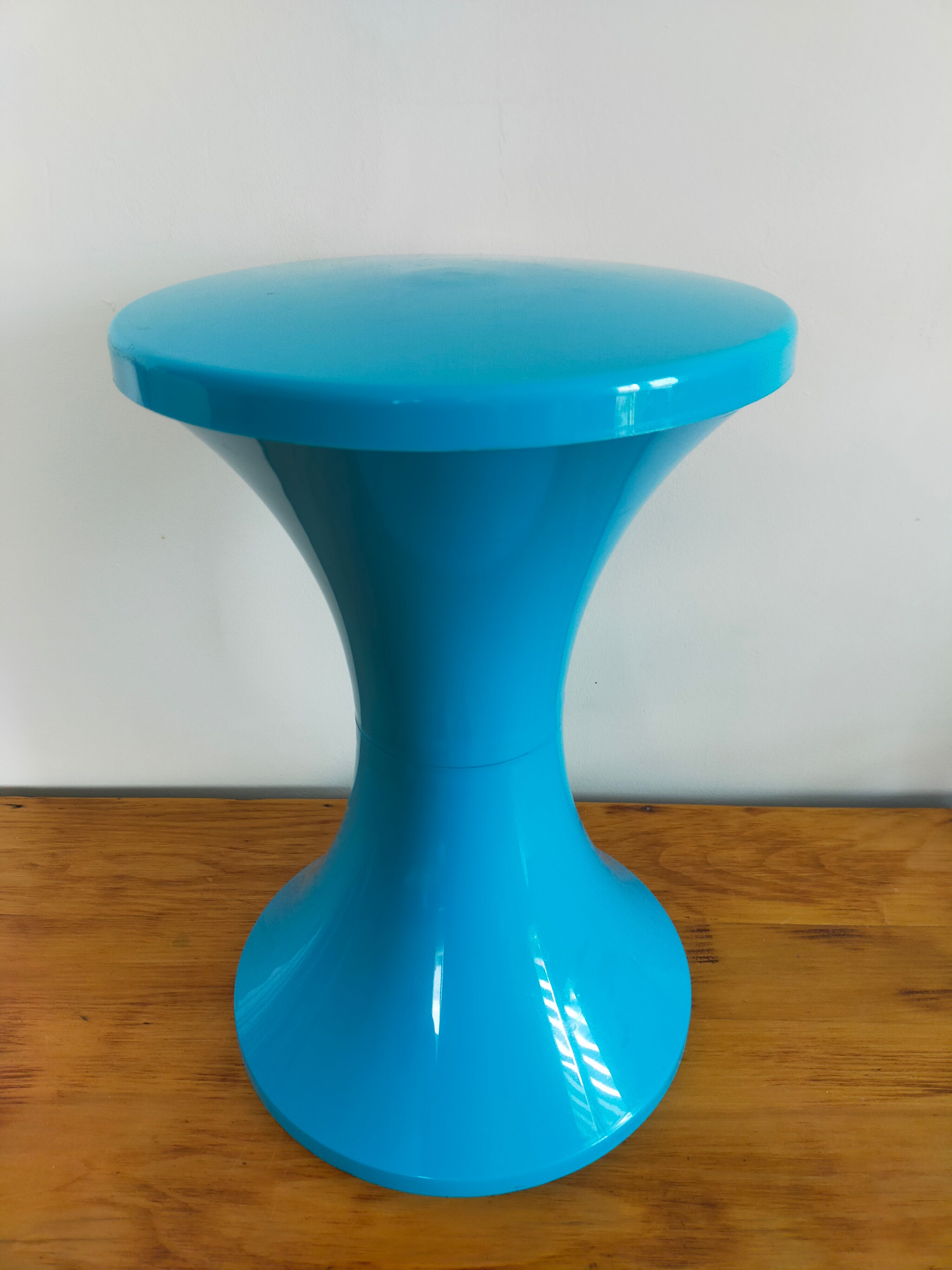 Tam tam stool vintage blue plastic