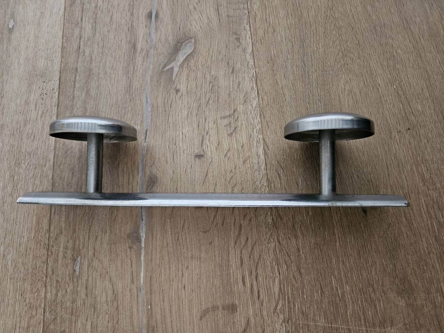 Metal hook 2 branches