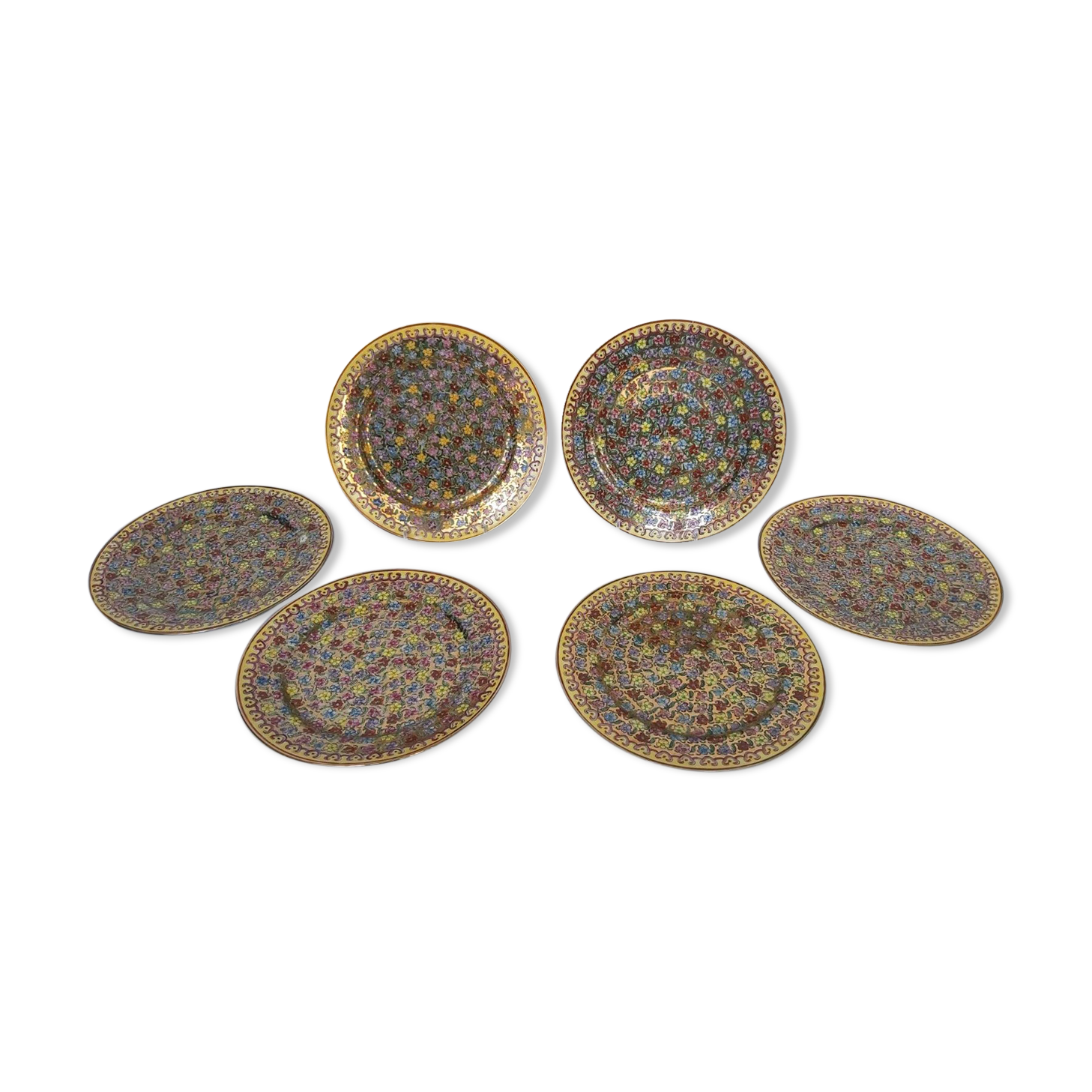 Sis porcelain plates decorated with "Thousand Flowers", China