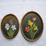 Set of 2 small oval paintings, flowers