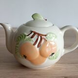 Slush teapot with embossed fruit decoration