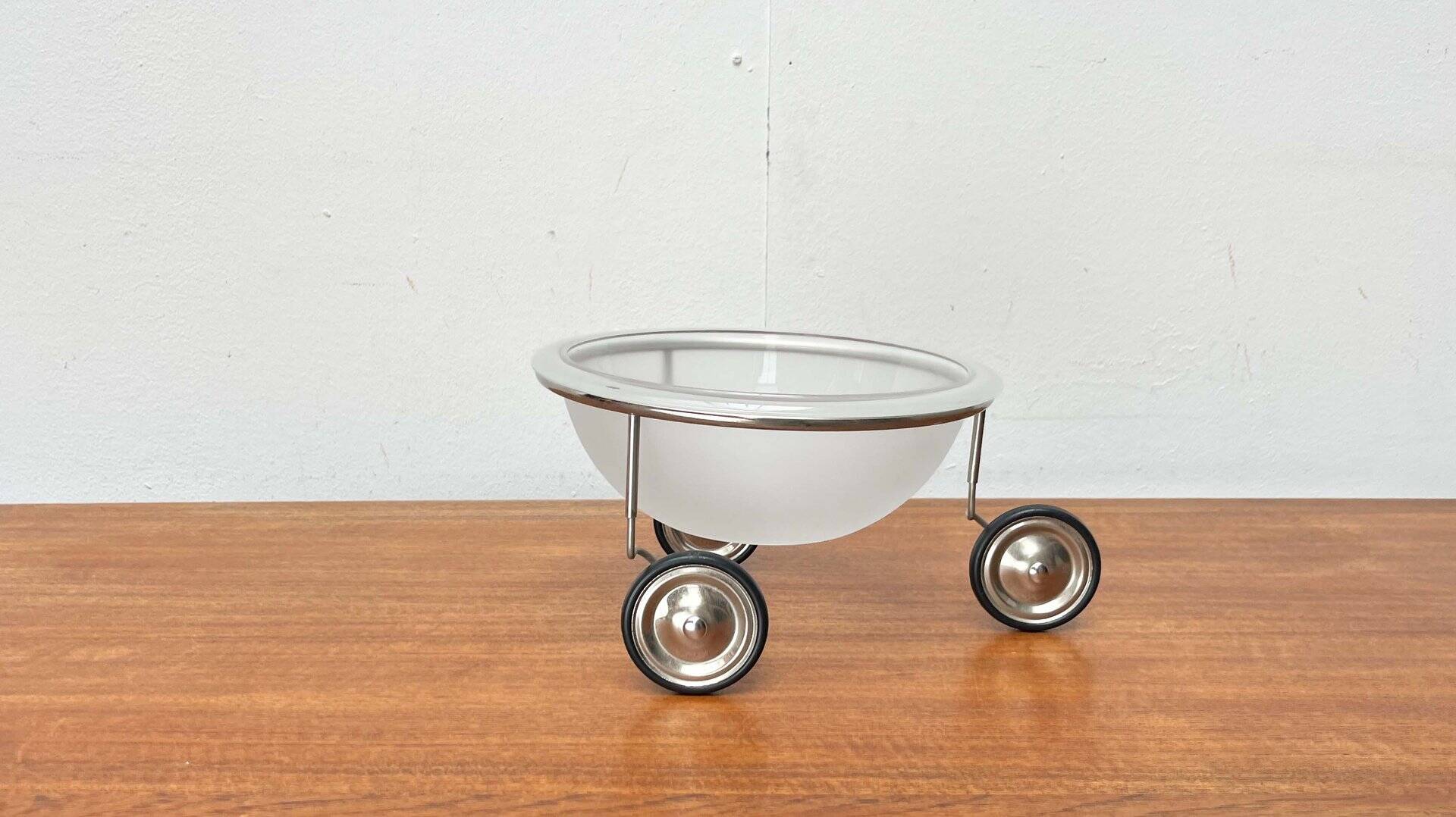 Postmodern Dutch Fruit on Wheels Bowl by Arnout Visser Droog for Designum, 1990s