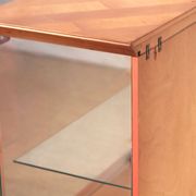 Buffet vaisselier en merisier clair vers 1950