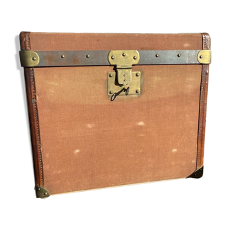 Malle moynat 1907