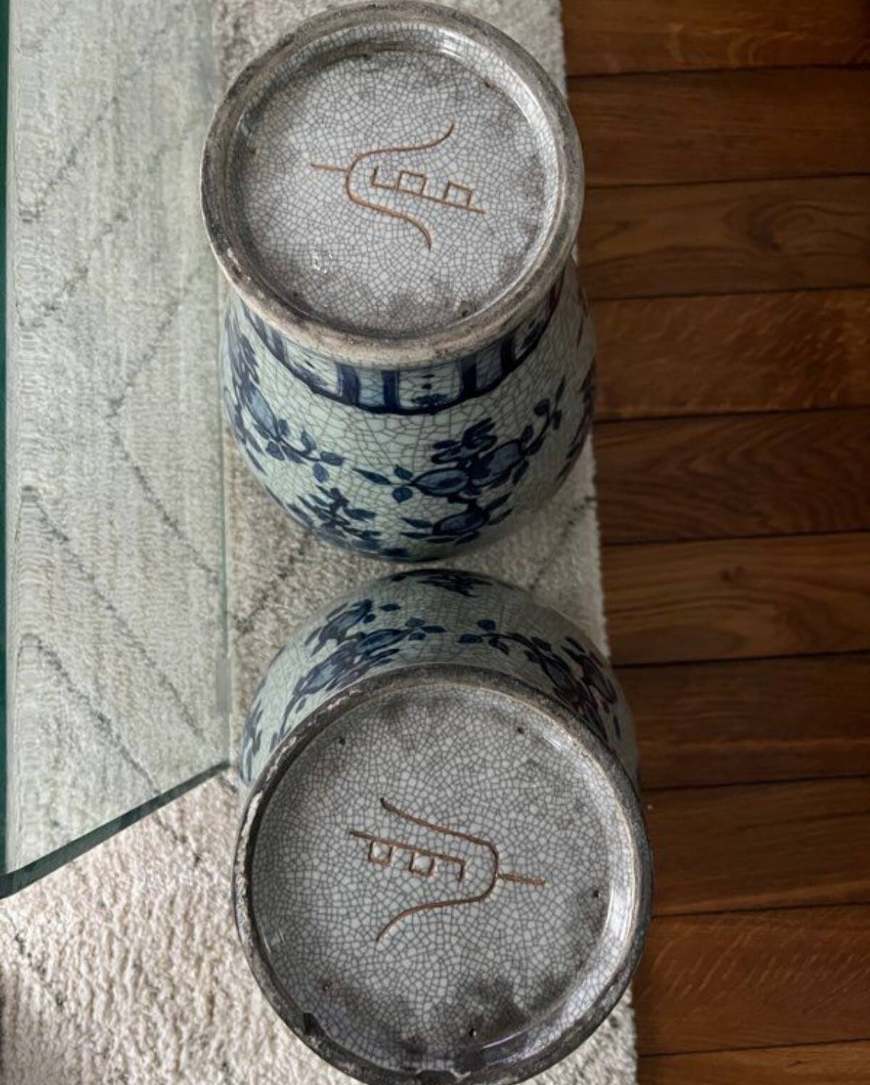 2 Chinese Nanking vase 20th century 40 cm high