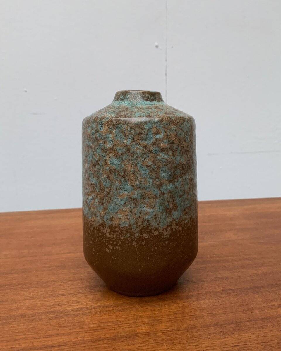 East German pottery vase from the mid-century by Strehla Keramik.